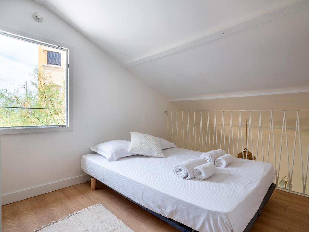 La Cala Malmousque - Magnifique Petite Maison Au Bord De L'Eau Marseille Eksteriør billede